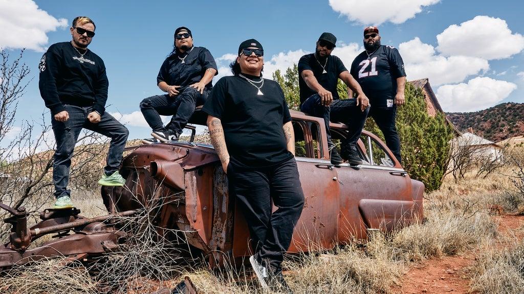 The LACS & Giovannie and The Hired Guns